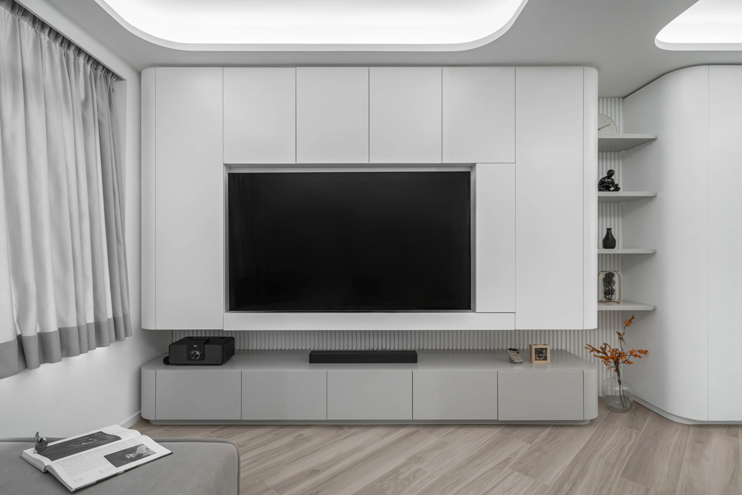 Maiden Court completed interior 4