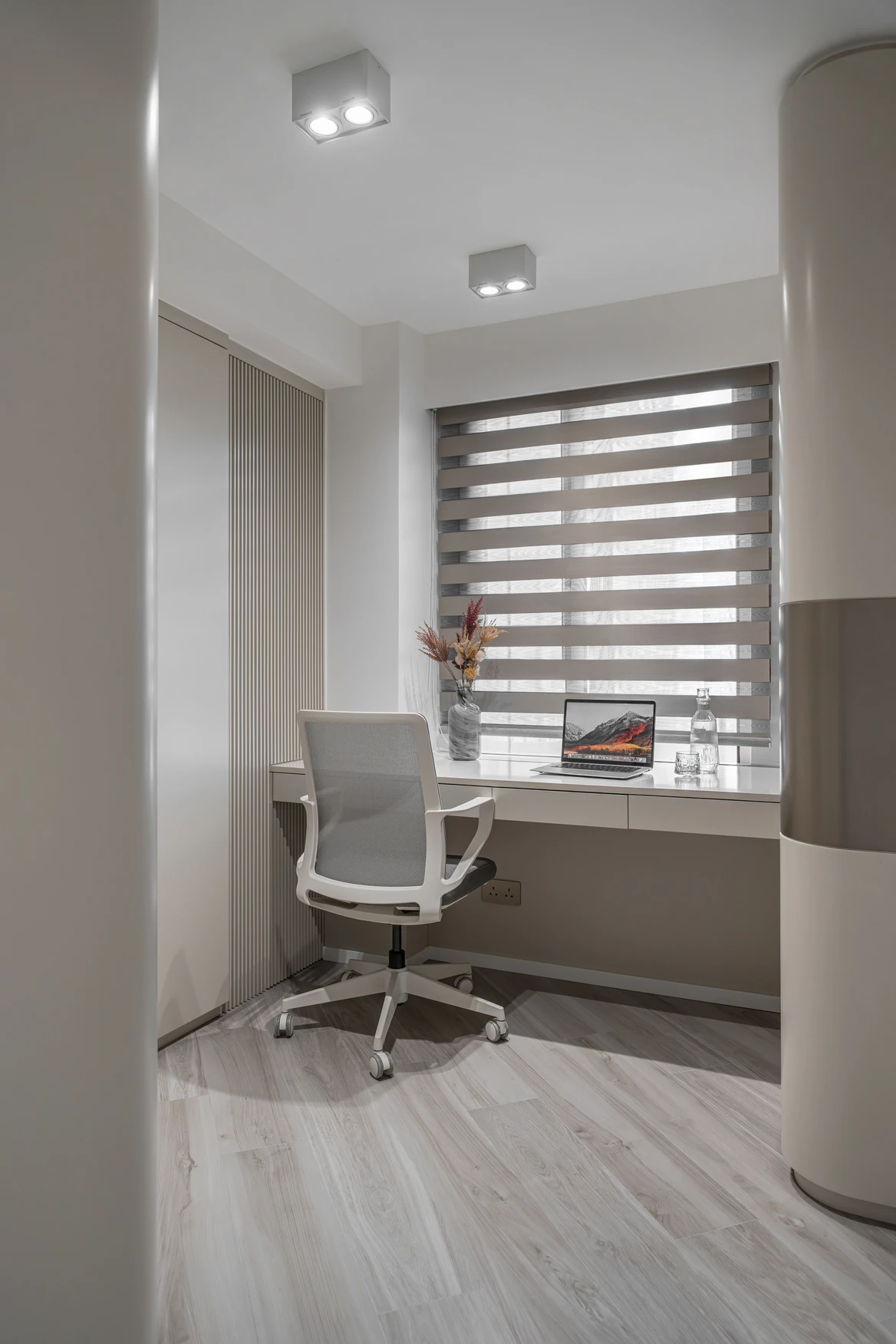 Maiden Court completed interior 6