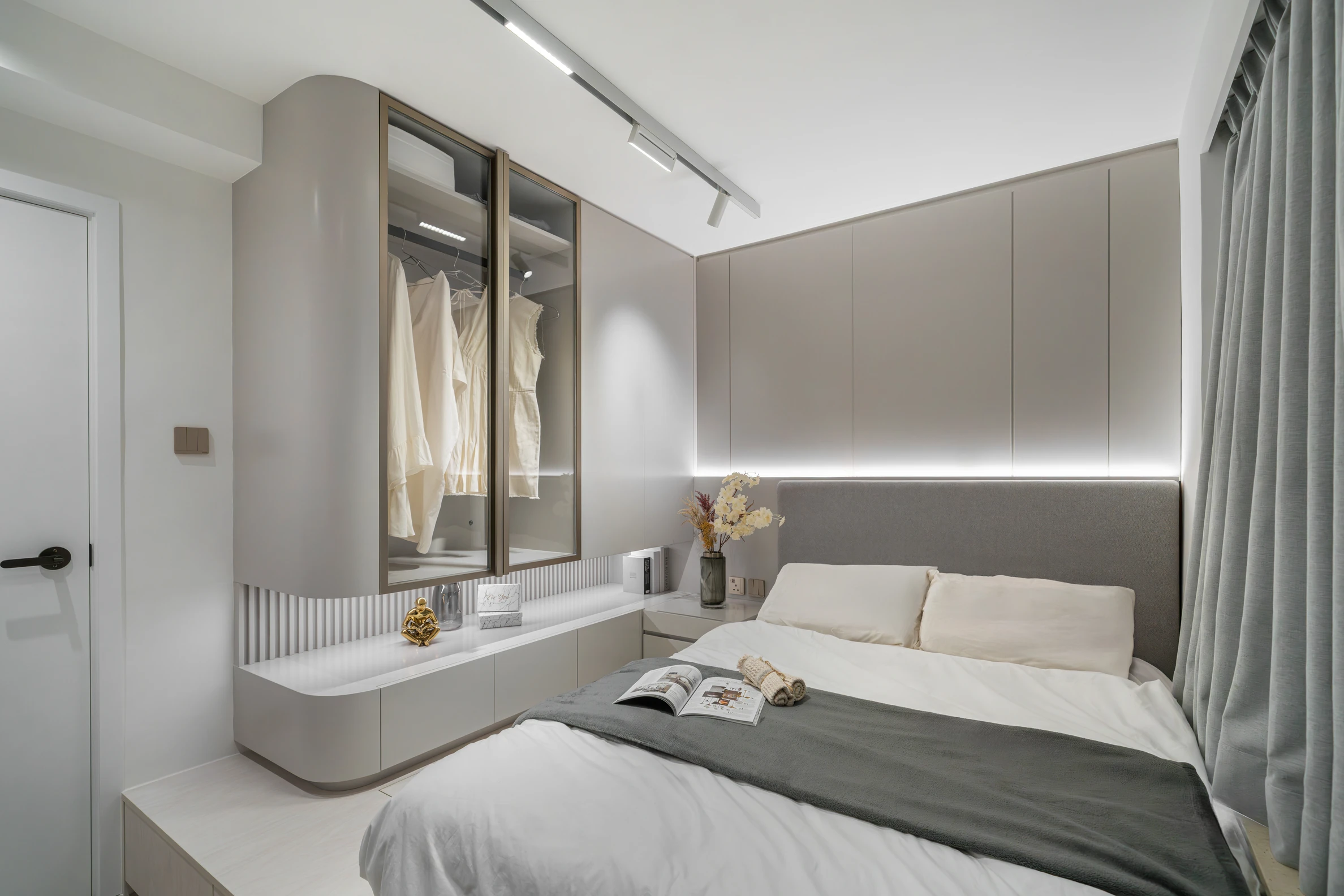 Maiden Court completed interior 10